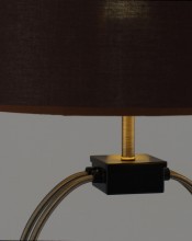 Настольная лампа Moderli V11144-1T