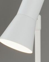 Настольная лампа Moderli V11324-1T