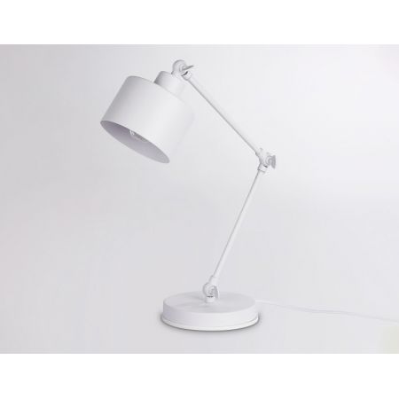 Настольная лампа Ambrella Light TR8152