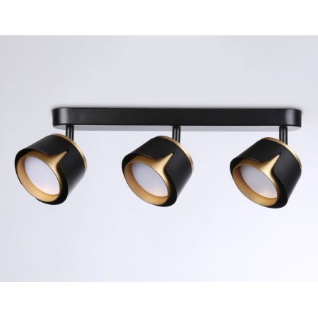 Спот Ambrella Light TN71237