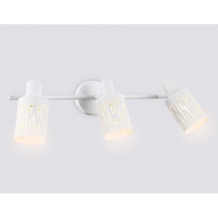 Спот Ambrella Light TR8665