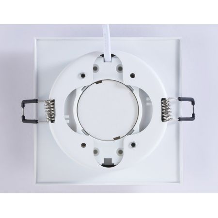 Встраиваемый светильник Ambrella Light TN5230
