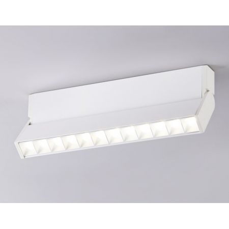 Накладной светильник Ambrella Light TA1825