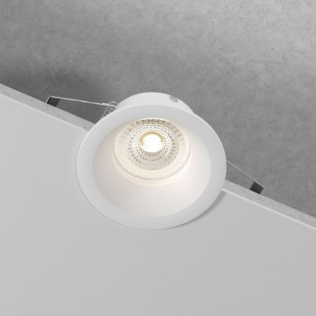 Влагозащищенный светильник Elektrostandard 25061/01 GU10 белый IP44