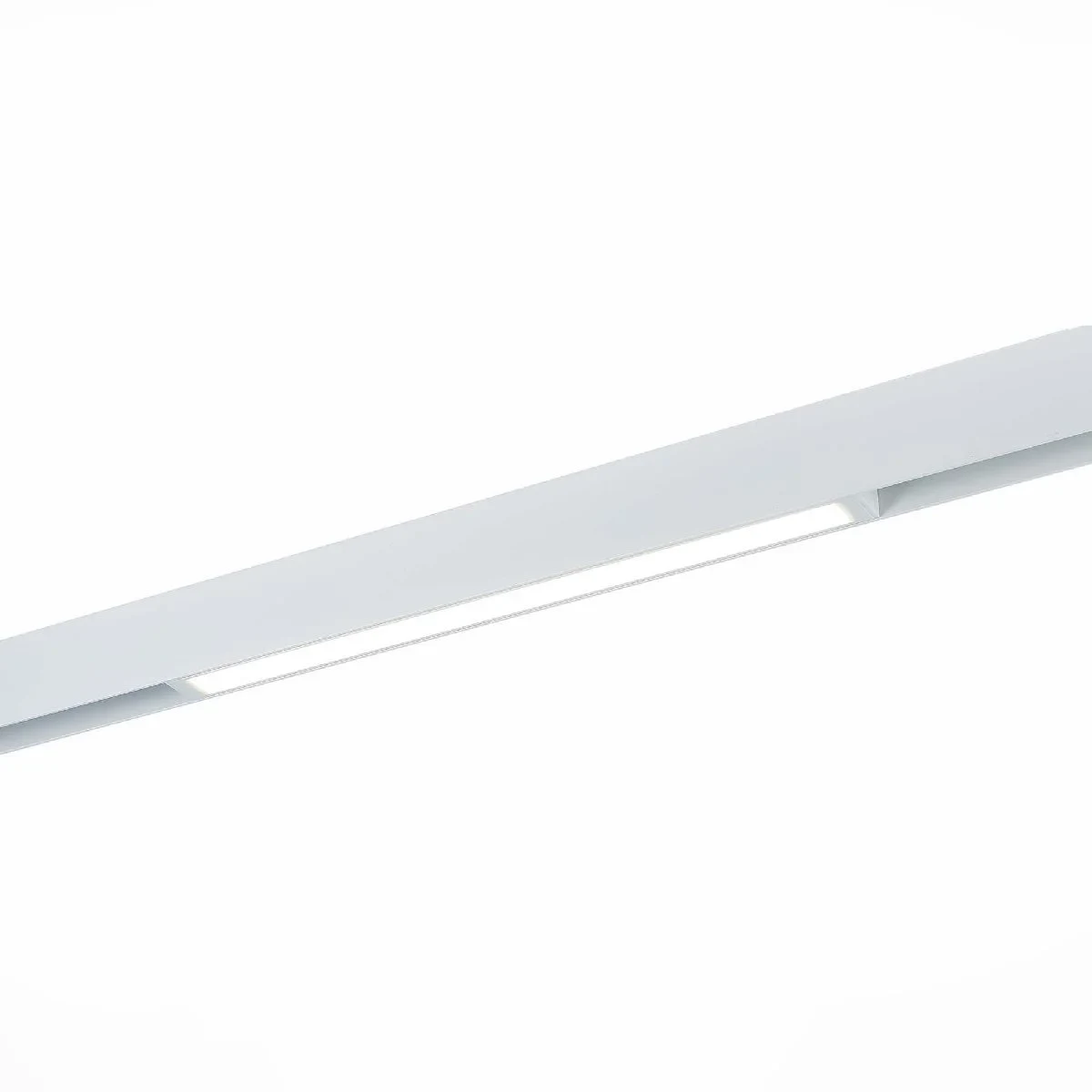 ST657.546.18 Св-к трек. Белый LED 118W 4000K 1 470Lm Ra>90 120 IP20 L410xW25xH41 220V