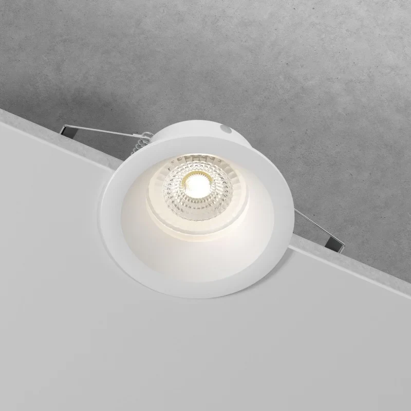 Влагозащищенный светильник Elektrostandard 25061/01 GU10 белый IP44
