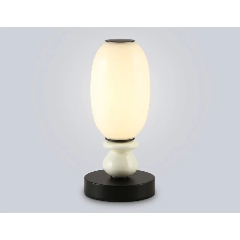 Настольная лампа Ambrella Light LH53154