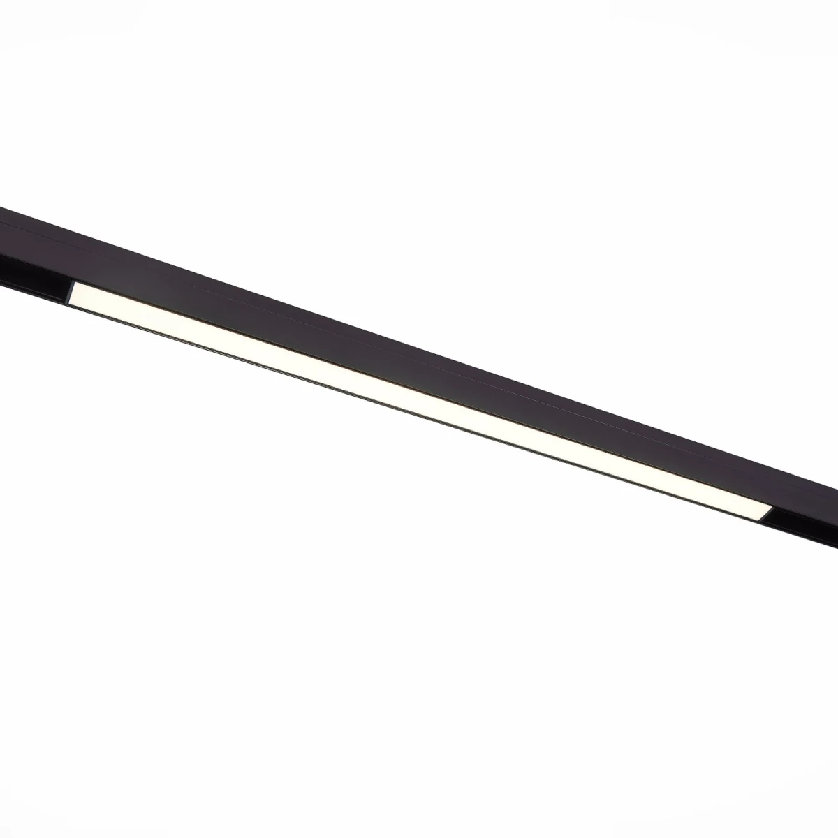 ST360.436.15 Магнитный трековый светильник Черный LED 1*15W 3000K 975Lm Ra>90 120 IP20 L606xW22xH44 СКАЙЛАЙН 48V
