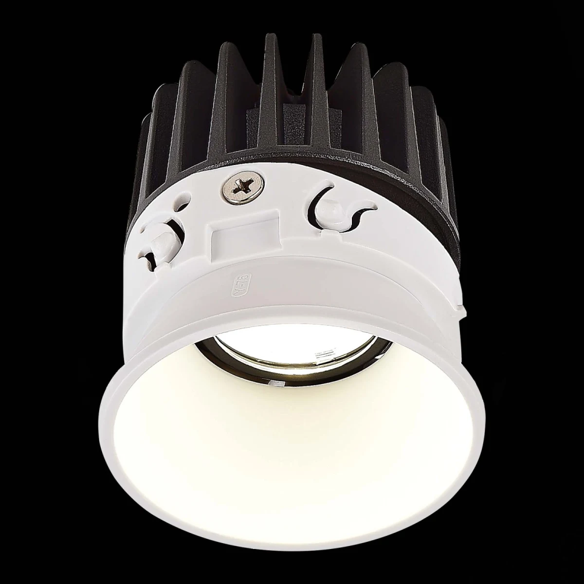 ST851.538.07PWM4 Светодиодный модуль Белый LED 1*7W 3000K 560Lm Ra90 36° IP20 D69xH75 48V ШИФТ