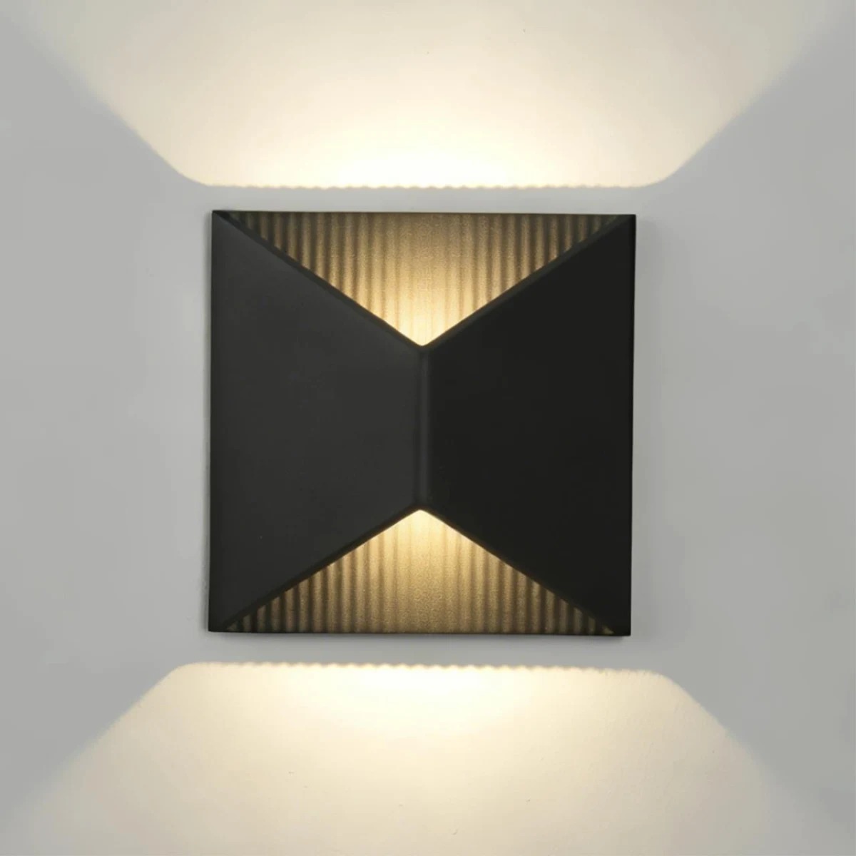7193/12WL NATURE ODL27 Уличный настенный светильник черный/металл IP65 LED 10W 3000K 85-265V TIBRO