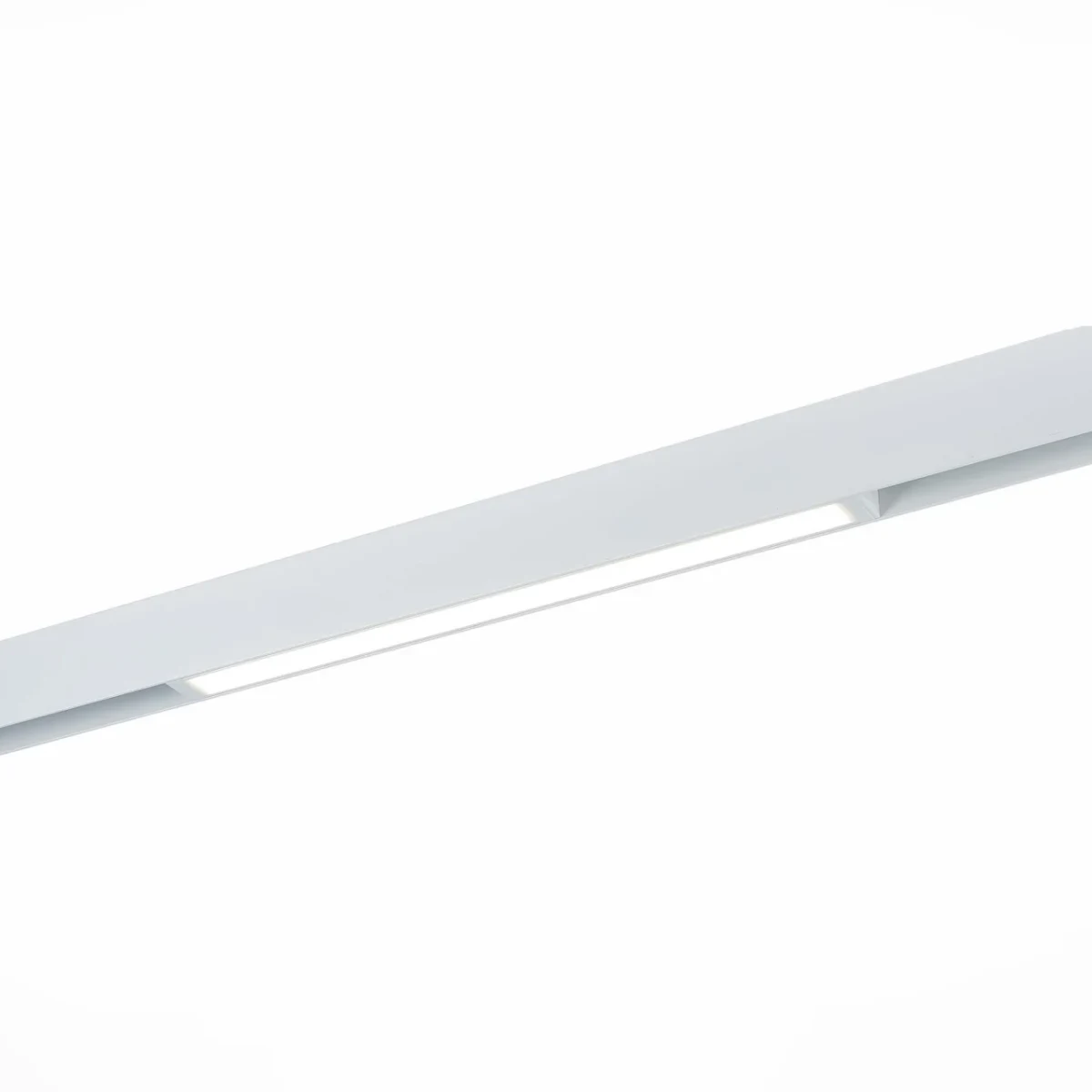 ST657.596.18 Св-к трек. SMART Белый LED 118W 2700K-6000K 1 470Lm Ra>90 120 IP20 L410xW25xH41 220V