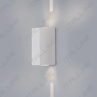 Светильник настенный ITALLINE IT01-A150/2 WHITE